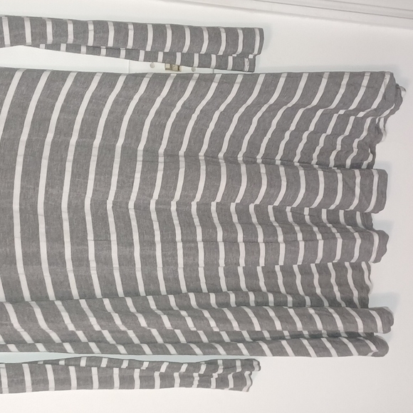 Gray and white Striped Swing Dress w/ long sleeves Old Navy Women's size S tall - Picture 8 of 17